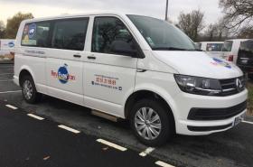 VOLKSWAGEN TRANSPORTER 9 PLACES