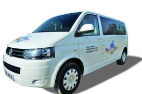 VOLKSWAGEN CARAVELLE HANDIBUS 1 FAUTEUIL